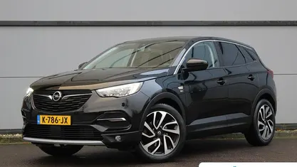 Zwart Occasion 2021 Opel Grandland X Edition SUV | € 18.395 (Super prijs)