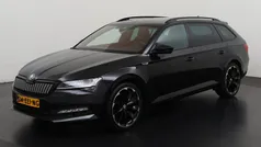 Zwart Gebruikt 2021 Skoda Superb SportLine Stationwagen | € 28.945 (Eerlijke prijs)