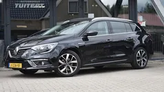Zwart Gebruikt 2020 Renault Mégane GrandTour Bose Edition Stationwagen | € 17.945 (Eerlijke prijs)