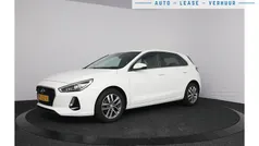 Wit Gebruikt 2018 Hyundai i30 Edition Hatchback | € 10.900 (Eerlijke prijs)