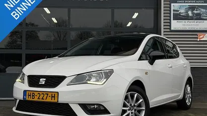 Wit Occasion 2015 Seat Ibiza CONNECT Hatchback | € 6.990 (Eerlijke prijs)
