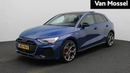 Blauw Occasion 2025 Audi A3 Sportback e-tron Competition Hatchback | € 51.900 (Eerlijke prijs)