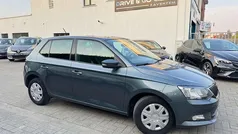 Grijs Gebruikt 2015 Skoda Fabia Ambition Sedan | € 6.950 (Eerlijke prijs)