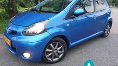 Blauw Gebruikt 2011 Toyota Aygo Hatchback | € 3.250 (Eerlijke prijs)