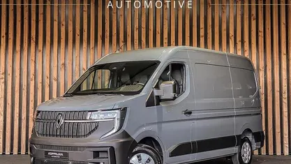 Gebruikt 2024 Renault Master Van | € 37.850 (Eerlijke prijs)