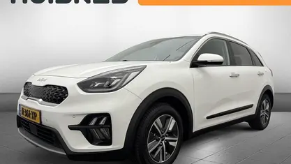 Wit Gebruikt 2022 Kia Niro SUV | € 24.950 (Eerlijke prijs)