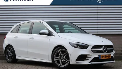 Wit Occasion 2020 Mercedes B180 Business MPV | € 21.950 (Goede deal)