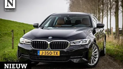 Gebruikt 2020 BMW 520 Executive Sedan | € 27.990 (Eerlijke prijs)