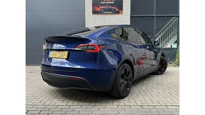 Occasion 2024 Tesla Model Y RWD SUV | € 35.890 (Eerlijke prijs)