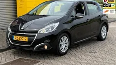 Zwart Gebruikt 2013 Peugeot 208 Hatchback | € 4.995 (Eerlijke prijs)
