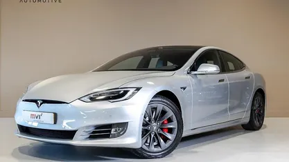 Grijs Gebruikt 2018 Tesla Model S Performance Hatchback | € 29.500 (Eerlijke prijs)