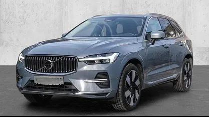 Grijs Occasion 2024 Volvo XC60 Plus SUV | € 53.800 (Eerlijke prijs)