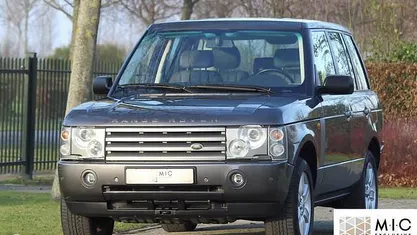 Grijs (metallic) Gebruikt 2003 Land Rover Range Rover Vogue SUV | € 11.950 (Eerlijke prijs)