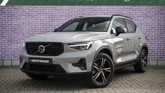 Grijs Gebruikt 2024 Volvo XC40 Plus SUV | € 43.899 (Eerlijke prijs)