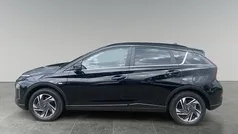 Zwart Gebruikt 2022 Hyundai Bayon Premium SUV | € 18.950 (Eerlijke prijs)