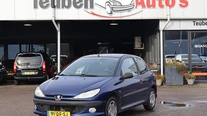 Occasion 1999 Peugeot 206 Hatchback | € 895 (Eerlijke prijs)