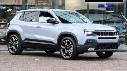 Gebruikt 2025 Jeep Avenger Summit SUV | € 34.072 (Goede deal)