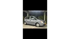 Grijs Gebruikt 2003 Opel Meriva Enjoy MPV | € 599 (Goede deal)