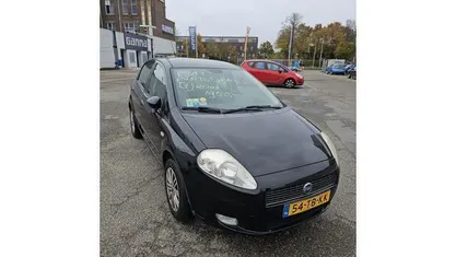 Gebruikt 2006 Fiat Grande Punto Hatchback | € 1.450 (Eerlijke prijs)