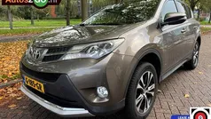 Gebruikt 2014 Toyota RAV4 Business Edition SUV | € 18.450 (Eerlijke prijs)