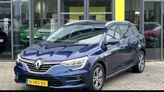 Kosmosblauw rpr Gebruikt 2021 Renault Mégane GrandTour Intens Stationwagen | € 17.445 (Eerlijke prijs)