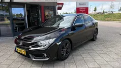 Gebruikt 2020 Honda Civic Elegance Hatchback | € 20.945 (Eerlijke prijs)