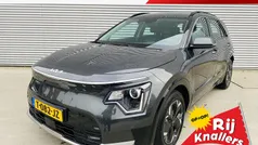 Grijs Gebruikt 2023 Kia e-Niro SUV | € 34.500 (Eerlijke prijs)