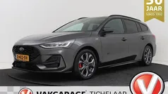 Grijs (metallic) Gebruikt 2023 Ford Focus ST-Line X Stationwagen | € 24.399 (Eerlijke prijs)