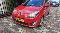 Rood Gebruikt 2009 Renault Twingo Night&Day Hatchback | € 1.850 (Goede deal)