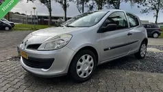 Gebruikt 2007 Renault Clio II Business Hatchback | € 799 (Eerlijke prijs)