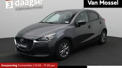 Grijs Gebruikt 2020 Mazda 2 Center-Line Hatchback | € 19.400 (Eerlijke prijs)