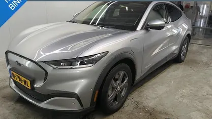 Occasion 2021 Ford Mustang Mach-E SUV | € 20.450 (Eerlijke prijs)