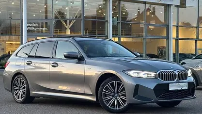 Occasion 2023 BMW 330e M Sport Stationwagen | € 46.800 (Eerlijke prijs)