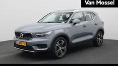 Grijs Gebruikt 2021 Volvo XC40 Inscription SUV | € 31.900 (Eerlijke prijs)