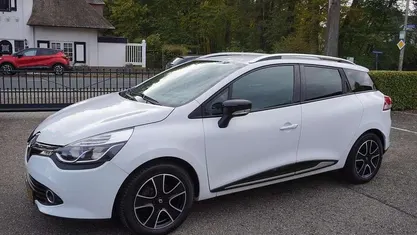 Gebruikt 2015 Renault Clio GrandTour Expression Stationwagen | € 6.200 (Eerlijke prijs)