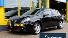 Gebruikt 2017 Alfa Romeo Giulietta Hatchback | € 17.950 (Eerlijke prijs)