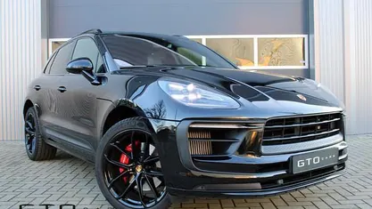Zwart Occasion 2021 Porsche Macan Sport SUV | € 82.500 (Eerlijke prijs)
