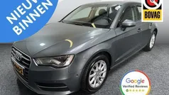 Grijs, metallic lak Gebruikt 2016 Audi A3 Sportback Ambiente Hatchback | € 15.500 (Eerlijke prijs)
