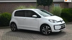 Wit Gebruikt 2020 VW e-up! Style Hatchback | € 12.750 (Eerlijke prijs)