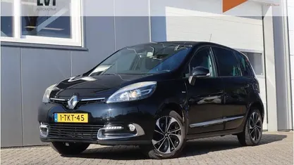 Zwart Gebruikt 2014 Renault Scénic III Bose Edition MPV | € 5.950 (Eerlijke prijs)