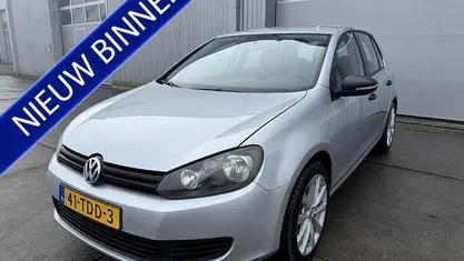 Occasion VW Golf VII Trendline 105 PK (77 kW) 2012 Grijs (metallic) Hatchback