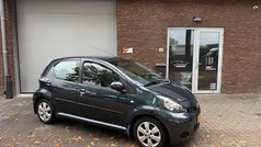 Groen Gebruikt 2012 Toyota Aygo Hatchback | € 5.999 (Eerlijke prijs)
