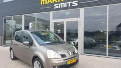 Bruin Gebruikt 2011 Renault Modus Dynamique MPV | € 5.750 (Eerlijke prijs)