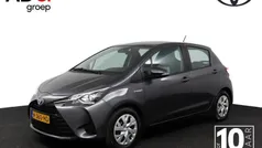 Gebruikt 2020 Toyota Yaris Hybrid Active Hatchback | € 15.450 (Eerlijke prijs)