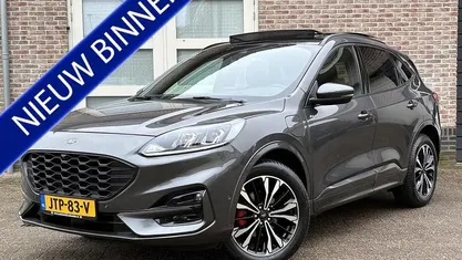 Occasion 2022 Ford Kuga ST-Line SUV | € 24.950 (Eerlijke prijs)
