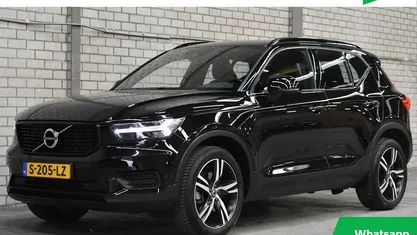 Zwart Gebruikt 2022 Volvo XC40 R-Design SUV | € 37.500 (Eerlijke prijs)