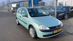 Groen Gebruikt 2001 Opel Corsa Sport Hatchback | € 1.699 (Eerlijke prijs)