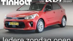 Rood Gebruikt 2017 Kia Rio First Edition Hatchback | € 11.450 (Eerlijke prijs)