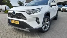 Wit Gebruikt 2019 Toyota RAV4 SUV | € 26.900 (Eerlijke prijs)