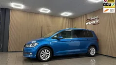 Blauw Gebruikt 2017 VW Touran Comfortline MPV | € 16.770 (Eerlijke prijs)
